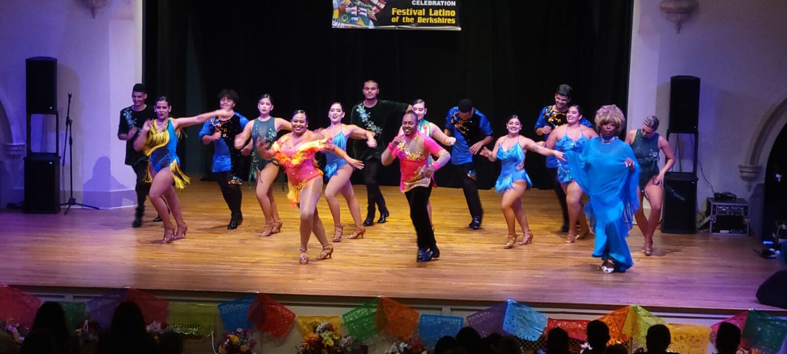 HOMBRE1  Queens Theatre To Present The Latin Culture & Dance Fiesta March  31st – April 2nd, 2023